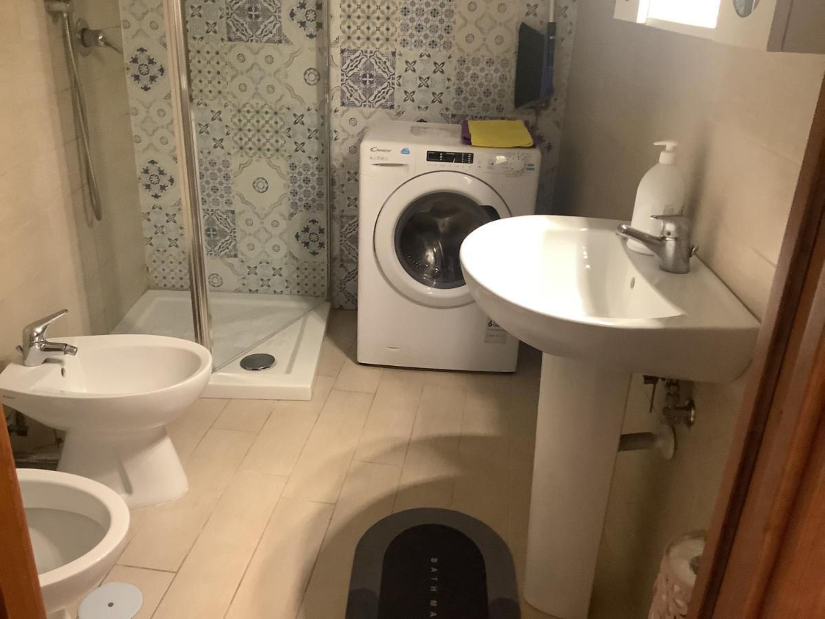 Tinnyhouse Neapol Zewnętrze zdjęcie